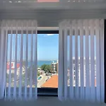 Aparthotel Popdan By The Sea