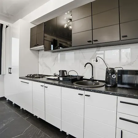 Aparthotel Popdan By The Sea 4*